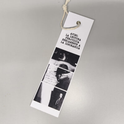 Marcapáginas de diseño minimalista con fotografía en blanco y negro de Sonia Rubert